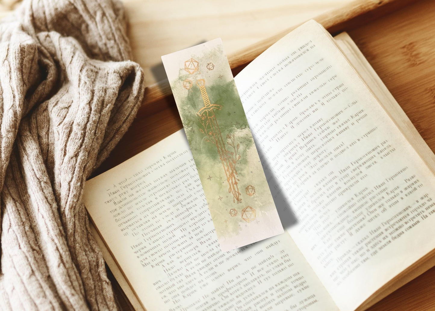 Golden Blade of Fate – Sword & D20 Foil Bookmark for Adventurers